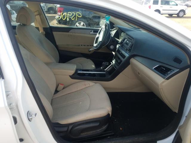 Photo 4 VIN: 5NPE24AF7FH122084 - HYUNDAI SONATA SE 