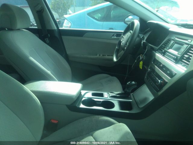 Photo 4 VIN: 5NPE24AF7FH122778 - HYUNDAI SONATA 