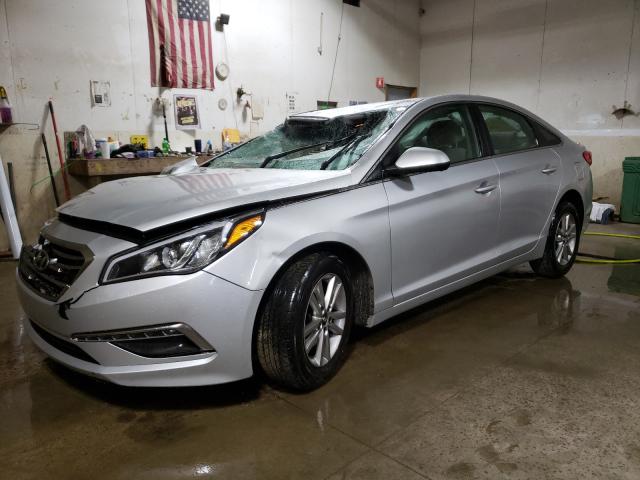 Photo 1 VIN: 5NPE24AF7FH134610 - HYUNDAI SONATA SE 