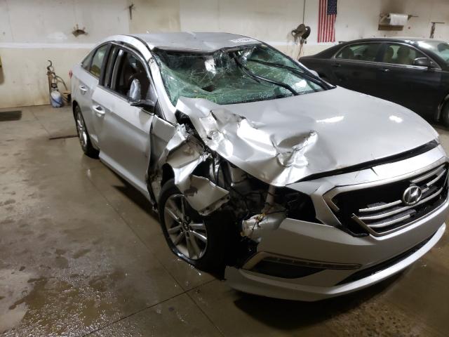 Photo 8 VIN: 5NPE24AF7FH134610 - HYUNDAI SONATA SE 