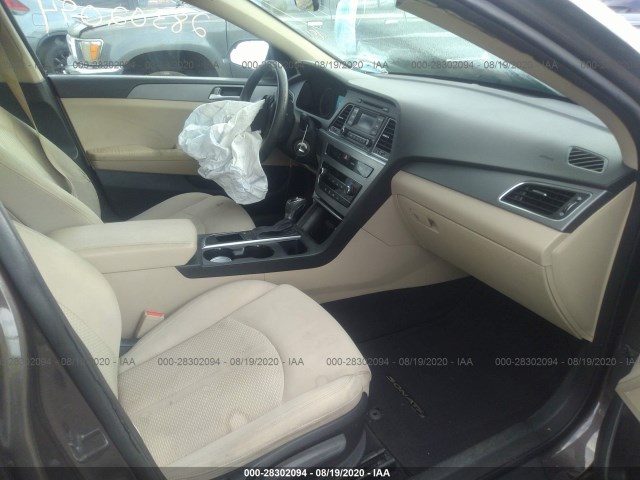 Photo 4 VIN: 5NPE24AF7FH148829 - HYUNDAI SONATA 