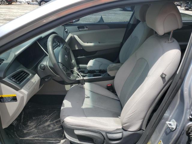 Photo 6 VIN: 5NPE24AF7FH153898 - HYUNDAI SONATA SE 