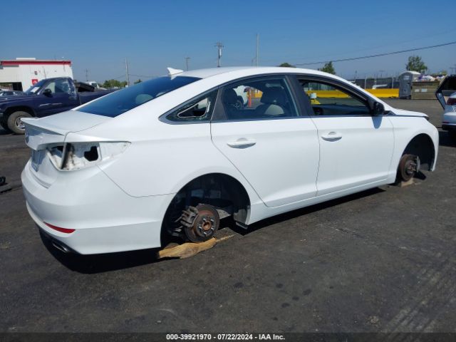 Photo 3 VIN: 5NPE24AF7FH165856 - HYUNDAI SONATA 