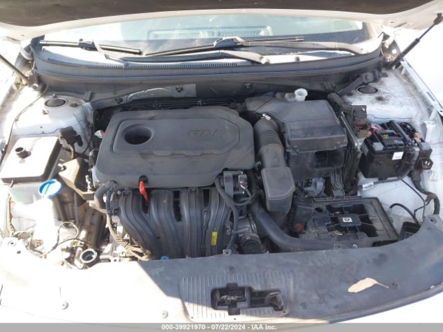 Photo 9 VIN: 5NPE24AF7FH165856 - HYUNDAI SONATA 