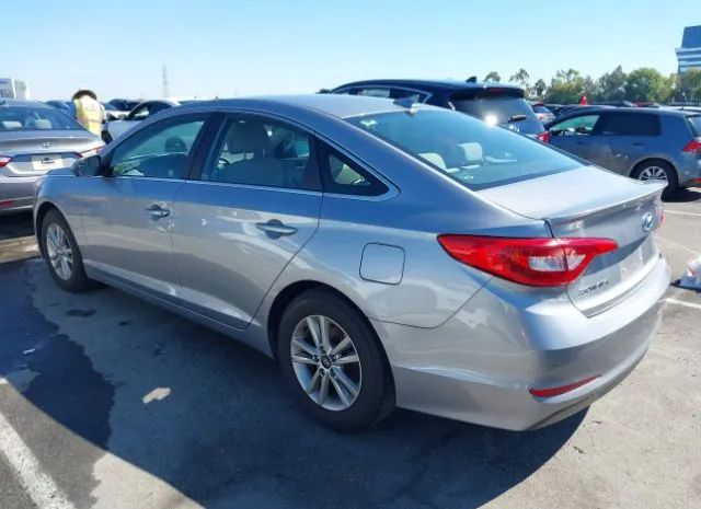 Photo 2 VIN: 5NPE24AF7FH166117 - HYUNDAI SONATA 