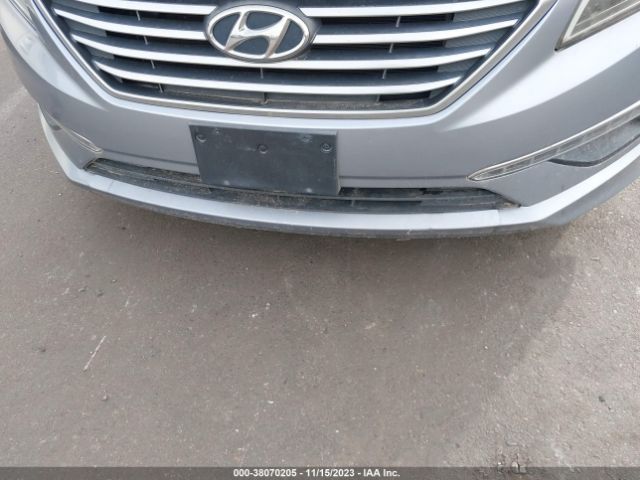 Photo 5 VIN: 5NPE24AF7FH166313 - HYUNDAI SONATA 