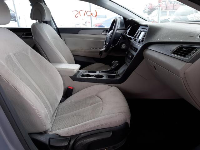 Photo 4 VIN: 5NPE24AF7FH169972 - HYUNDAI SONATA SE 