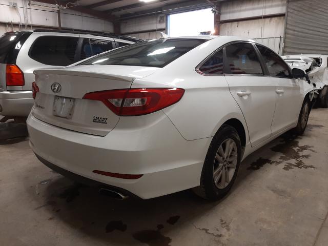 Photo 3 VIN: 5NPE24AF7FH174301 - HYUNDAI SONATA SE 