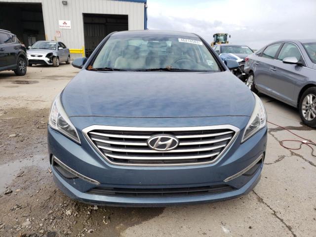 Photo 4 VIN: 5NPE24AF7FH180826 - HYUNDAI SONATA SE 