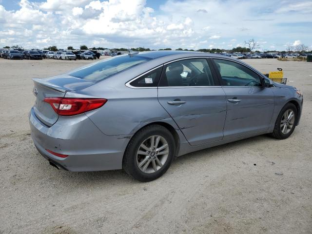 Photo 2 VIN: 5NPE24AF7FH182138 - HYUNDAI SONATA SE 