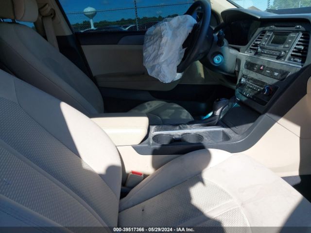 Photo 4 VIN: 5NPE24AF7FH183290 - HYUNDAI SONATA 