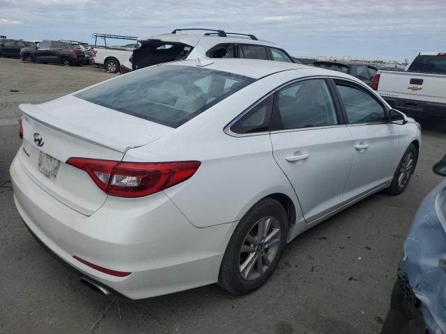 Photo 2 VIN: 5NPE24AF7FH201013 - HYUNDAI SONATA SE 