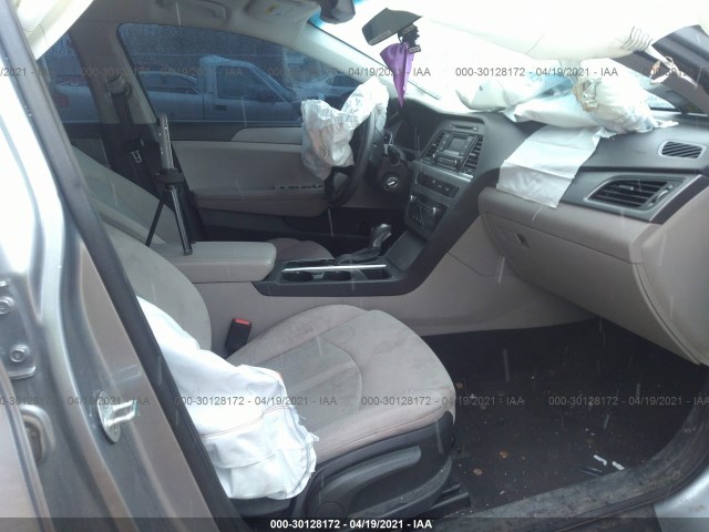 Photo 4 VIN: 5NPE24AF7FH202940 - HYUNDAI SONATA 