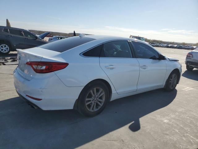 Photo 2 VIN: 5NPE24AF7FH205319 - HYUNDAI SONATA SE 