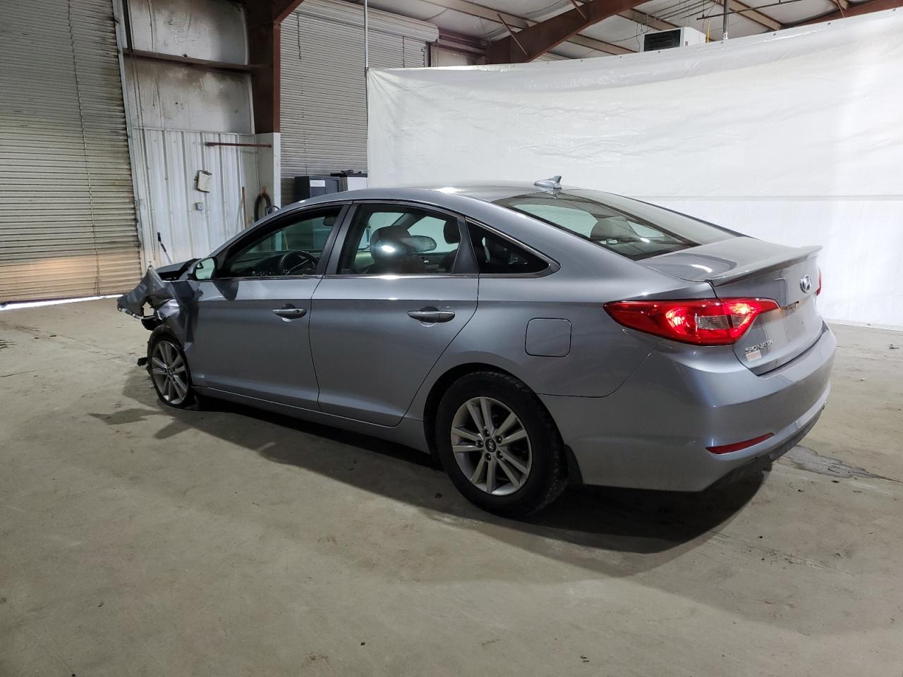 Photo 1 VIN: 5NPE24AF7FH213906 - HYUNDAI SONATA 