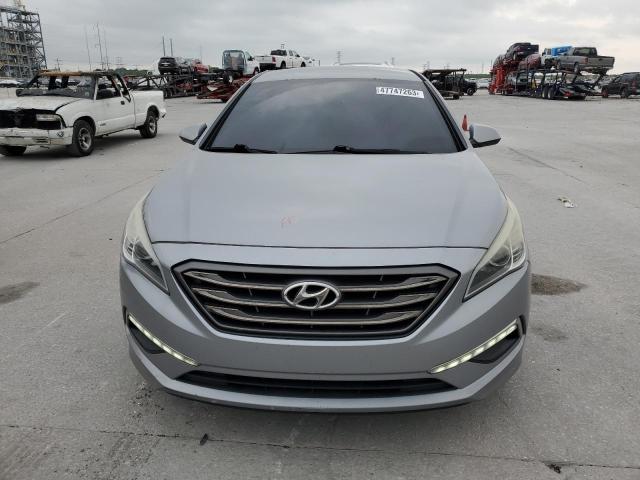 Photo 4 VIN: 5NPE24AF7FH218006 - HYUNDAI SONATA SE 