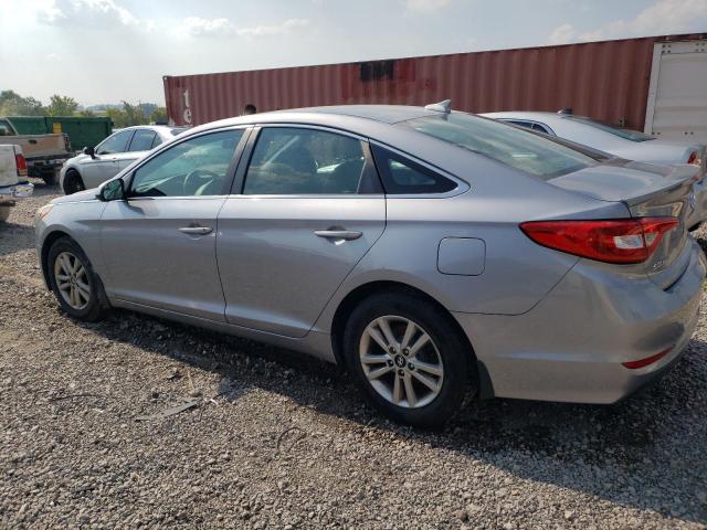 Photo 1 VIN: 5NPE24AF7FH227143 - HYUNDAI SONATA SE 