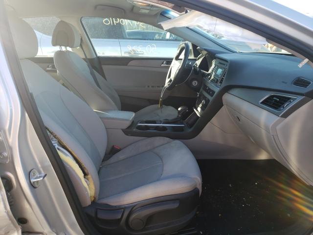 Photo 4 VIN: 5NPE24AF7FH238921 - HYUNDAI SONATA SE 