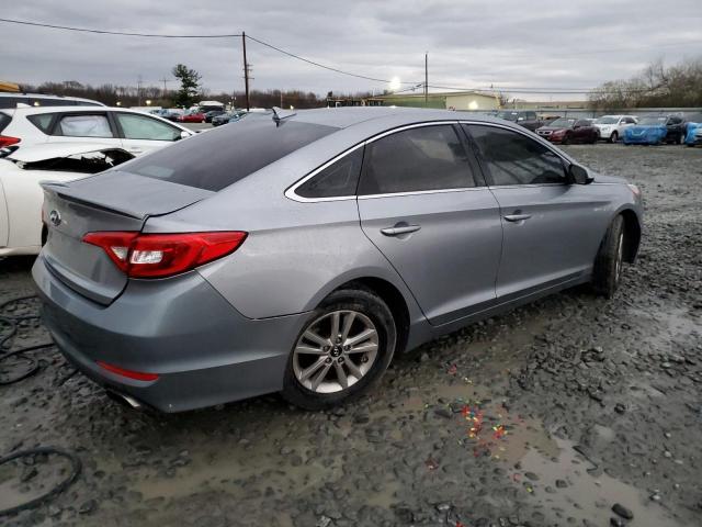 Photo 2 VIN: 5NPE24AF7FH239244 - HYUNDAI SONATA SE 