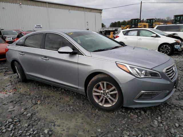 Photo 3 VIN: 5NPE24AF7FH239244 - HYUNDAI SONATA SE 