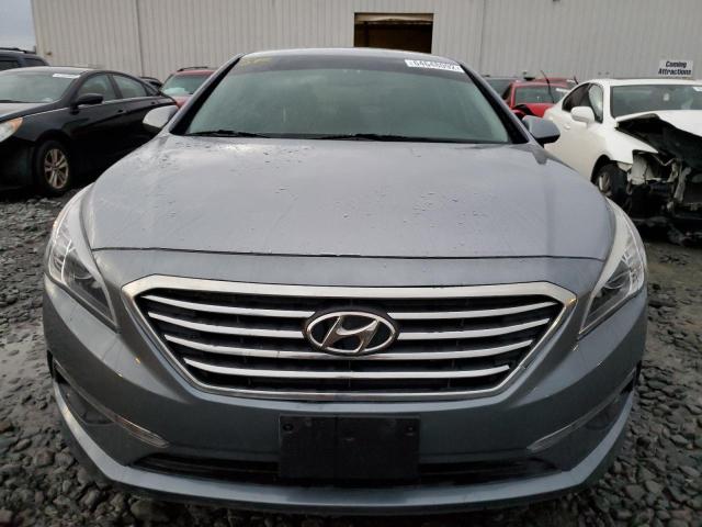 Photo 4 VIN: 5NPE24AF7FH239244 - HYUNDAI SONATA SE 