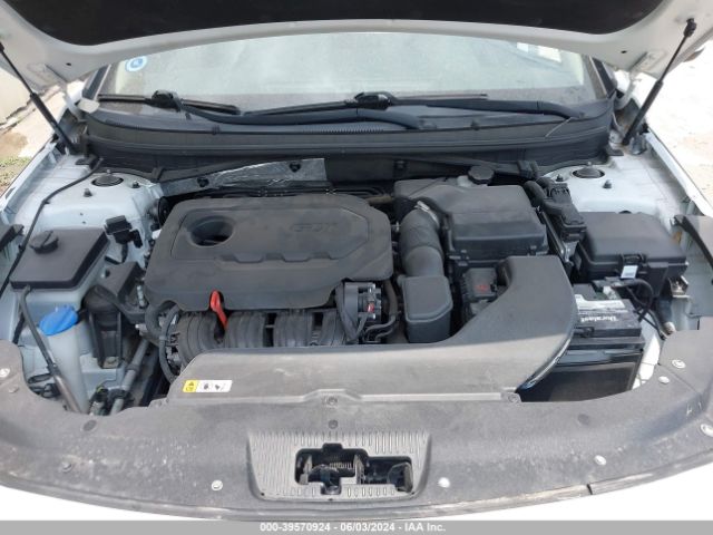 Photo 9 VIN: 5NPE24AF7FH245092 - HYUNDAI SONATA 