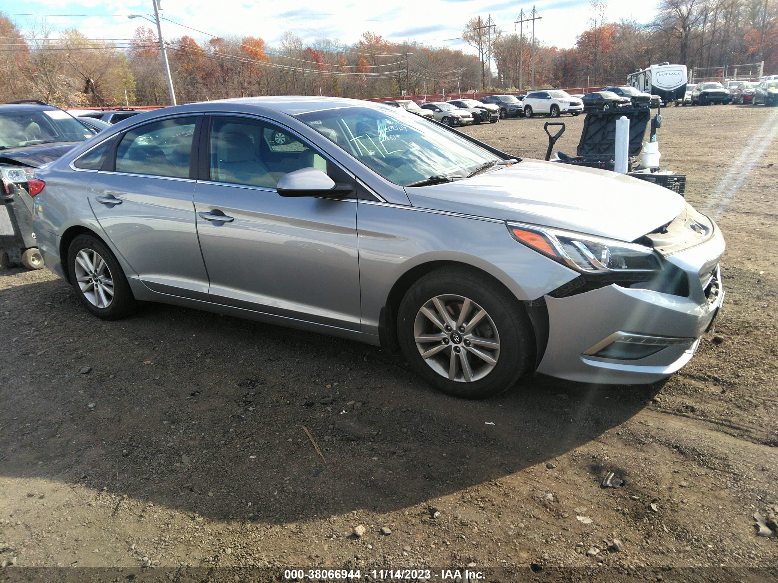 Photo 0 VIN: 5NPE24AF7FH245822 - HYUNDAI SONATA 