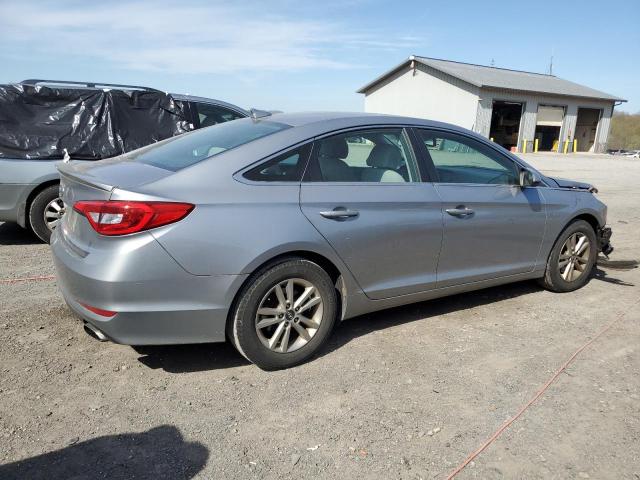 Photo 2 VIN: 5NPE24AF7FH246260 - HYUNDAI SONATA SE 