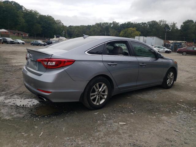 Photo 2 VIN: 5NPE24AF7FH247828 - HYUNDAI SONATA SE 