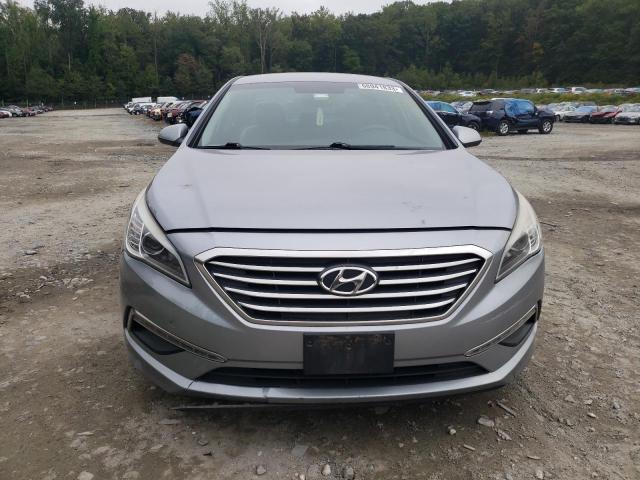 Photo 4 VIN: 5NPE24AF7FH247828 - HYUNDAI SONATA SE 