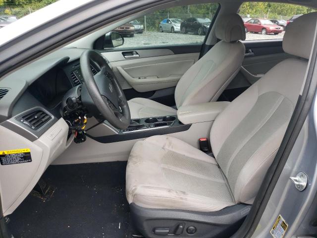 Photo 6 VIN: 5NPE24AF7FH247828 - HYUNDAI SONATA SE 