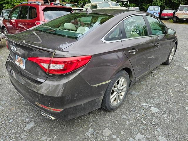 Photo 2 VIN: 5NPE24AF7FH249935 - HYUNDAI SONATA 