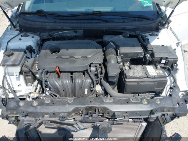 Photo 9 VIN: 5NPE24AF7FH250048 - HYUNDAI SONATA 