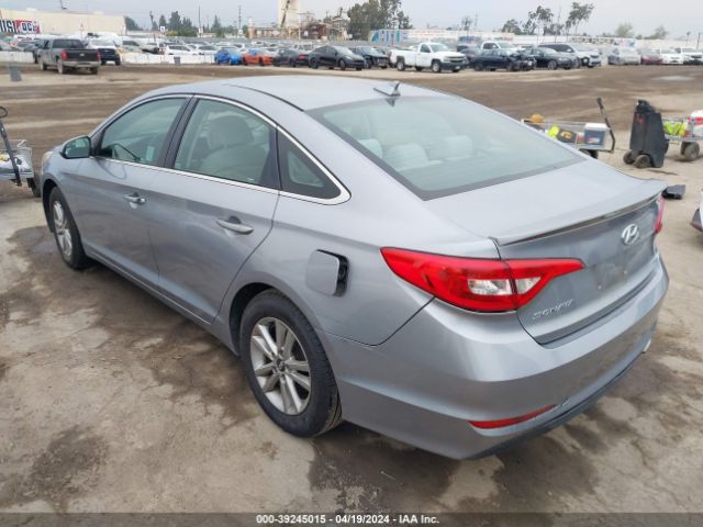 Photo 2 VIN: 5NPE24AF7GH262721 - HYUNDAI SONATA 