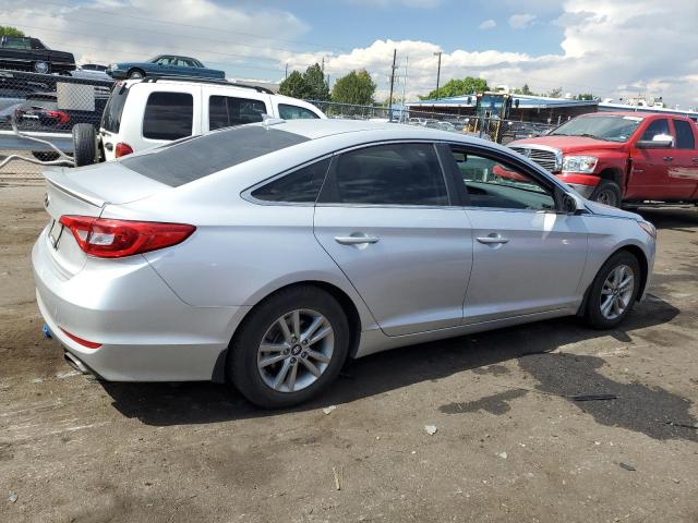 Photo 2 VIN: 5NPE24AF7GH304398 - HYUNDAI SONATA SE 