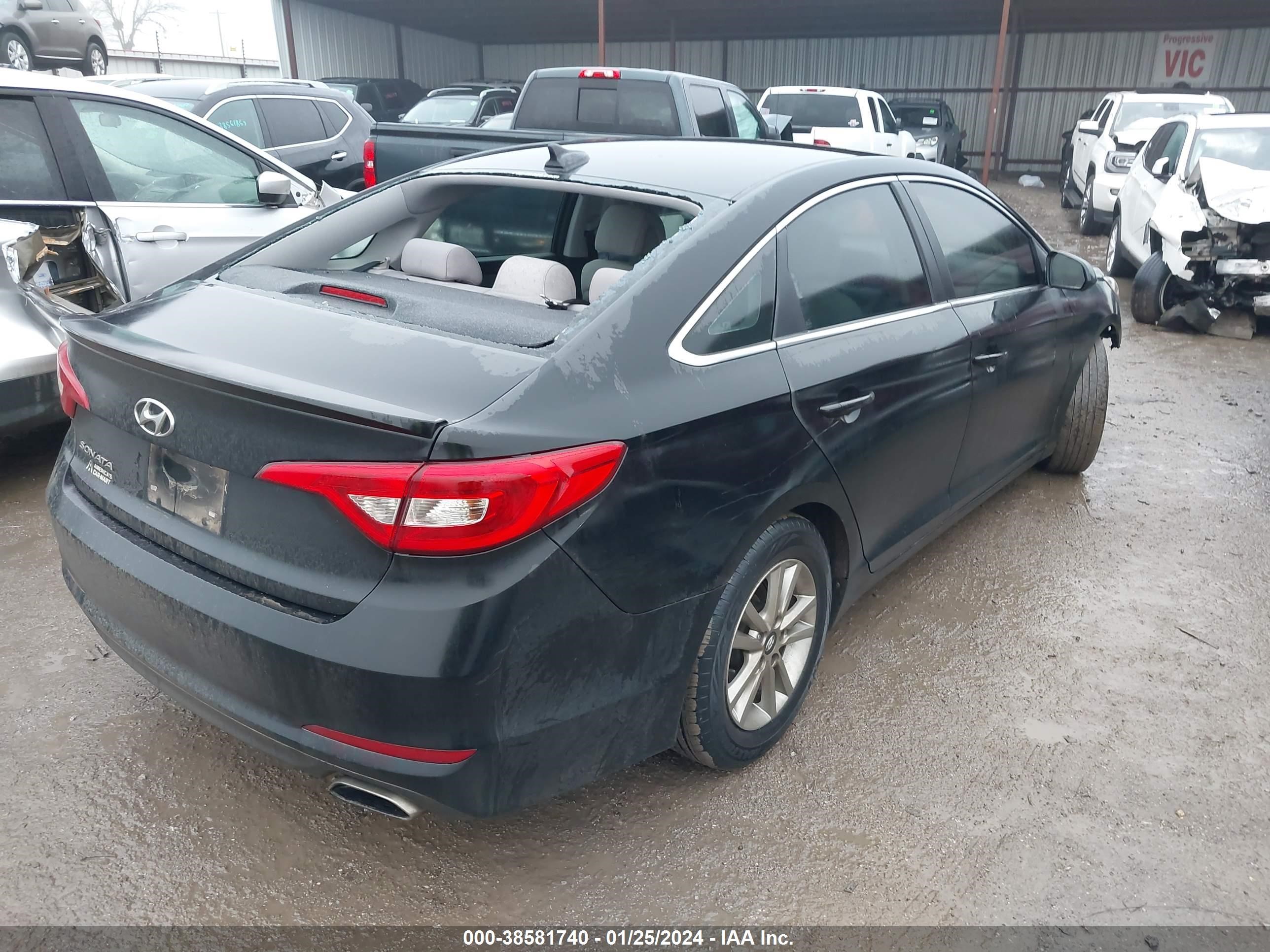 Photo 3 VIN: 5NPE24AF7GH309892 - HYUNDAI SONATA 