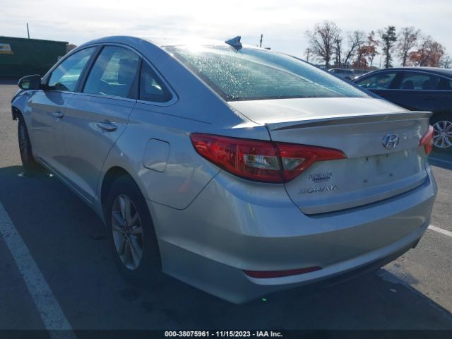 Photo 2 VIN: 5NPE24AF7GH310508 - HYUNDAI SONATA 