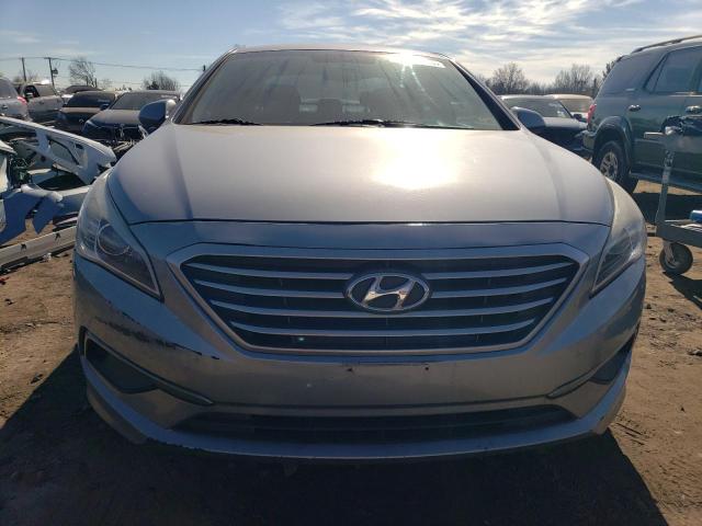 Photo 4 VIN: 5NPE24AF7GH311822 - HYUNDAI SONATA 