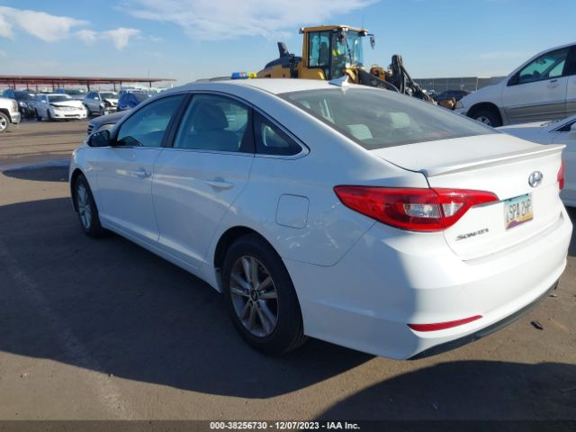 Photo 2 VIN: 5NPE24AF7GH339071 - HYUNDAI SONATA 