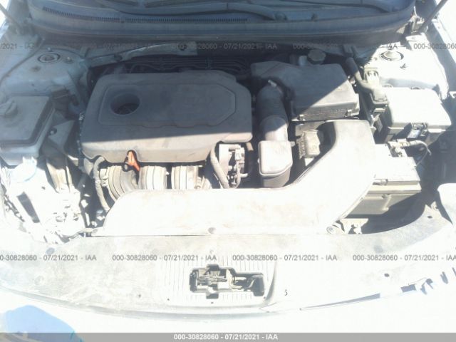 Photo 9 VIN: 5NPE24AF7GH339622 - HYUNDAI SONATA 