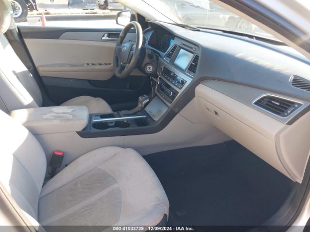 Photo 4 VIN: 5NPE24AF7GH341905 - HYUNDAI SONATA 