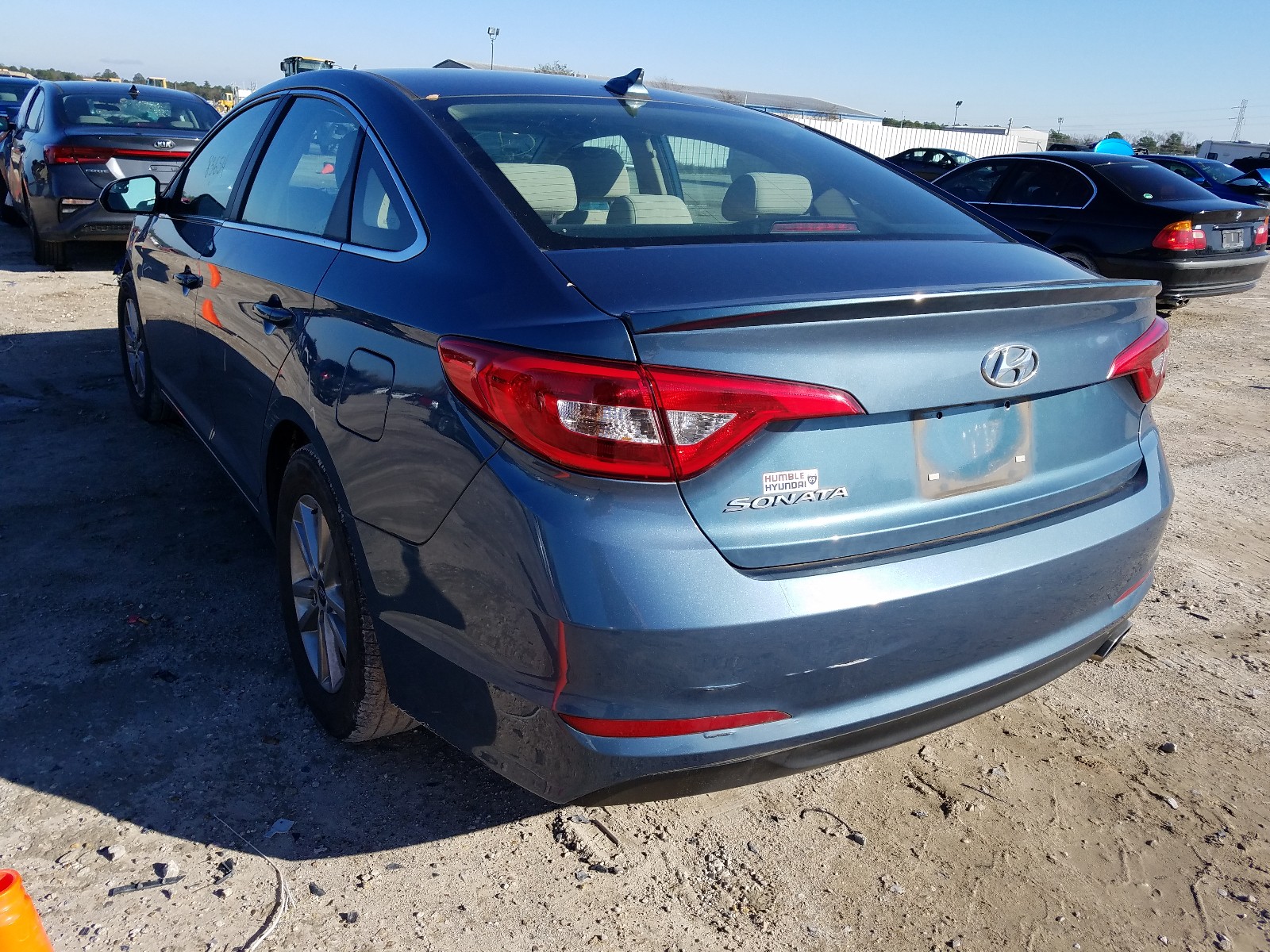 Photo 2 VIN: 5NPE24AF7GH347056 - HYUNDAI SONATA SE 