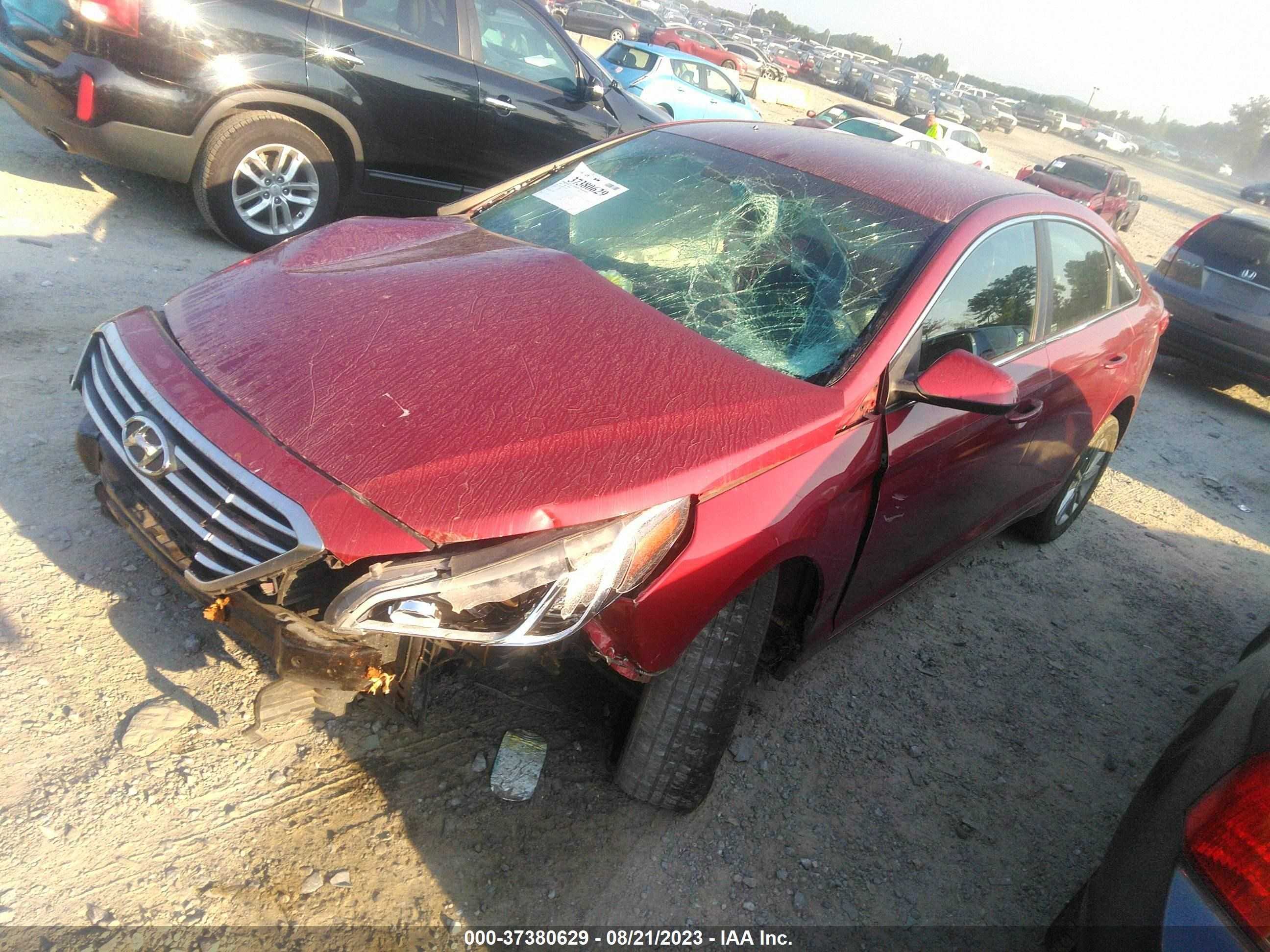 Photo 1 VIN: 5NPE24AF7GH352872 - HYUNDAI SONATA 