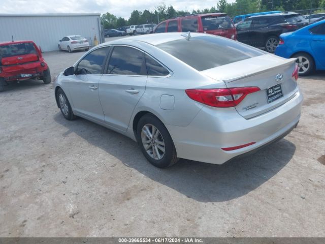 Photo 2 VIN: 5NPE24AF7GH357859 - HYUNDAI SONATA 