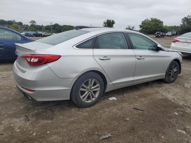 Photo 2 VIN: 5NPE24AF7GH362348 - HYUNDAI SONATA SE 