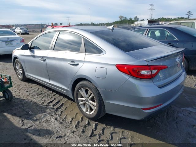 Photo 2 VIN: 5NPE24AF7GH363094 - HYUNDAI SONATA 