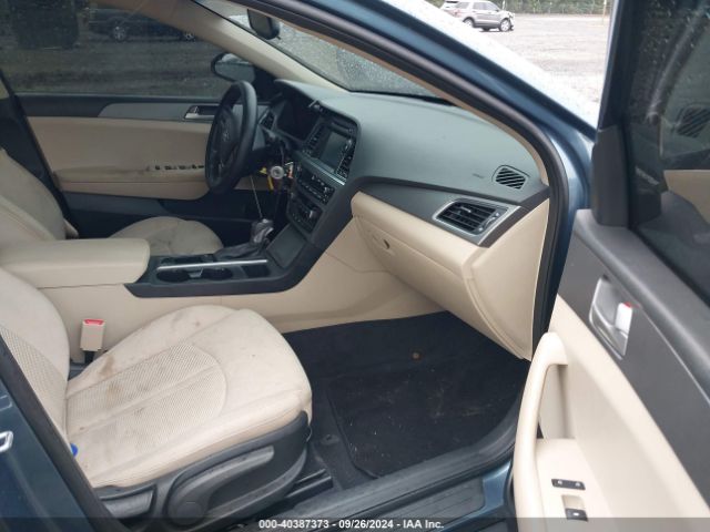 Photo 4 VIN: 5NPE24AF7GH369719 - HYUNDAI SONATA 