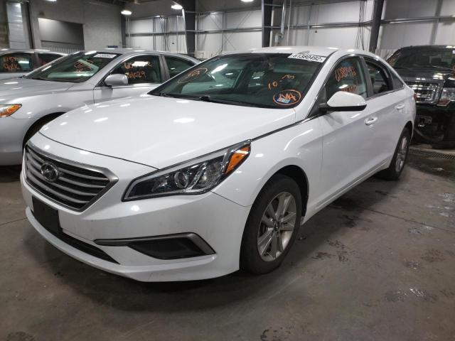 Photo 1 VIN: 5NPE24AF7GH374208 - HYUNDAI SONATA SE 