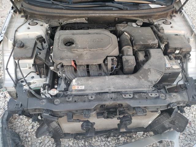 Photo 6 VIN: 5NPE24AF7GH377982 - HYUNDAI SONATA SE 