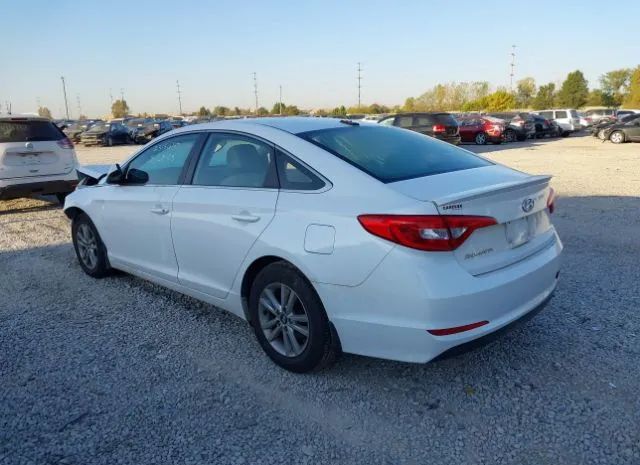 Photo 2 VIN: 5NPE24AF7GH390084 - HYUNDAI SONATA 